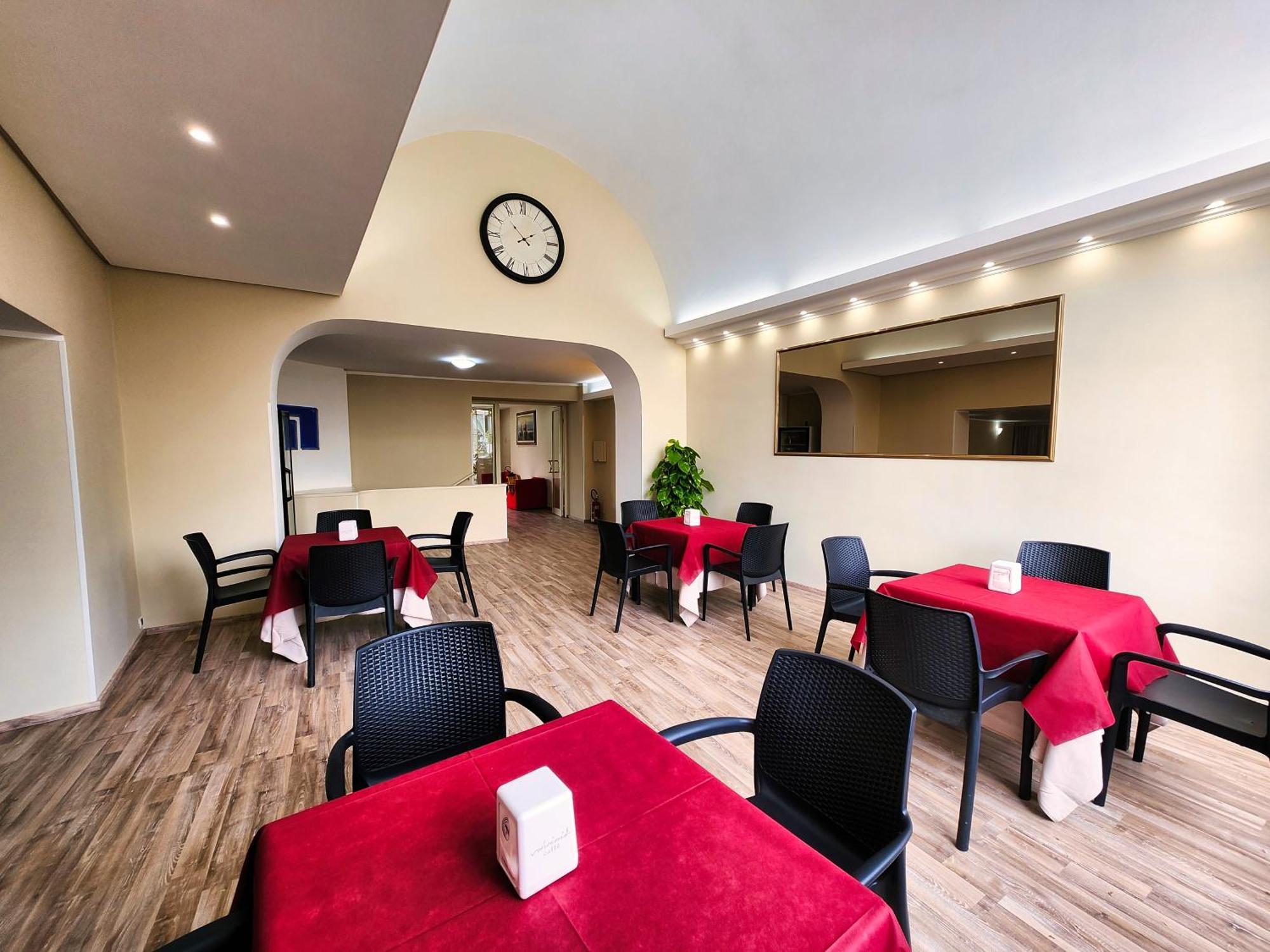 Hotel Nazionale Bolsena Eksteriør bilde