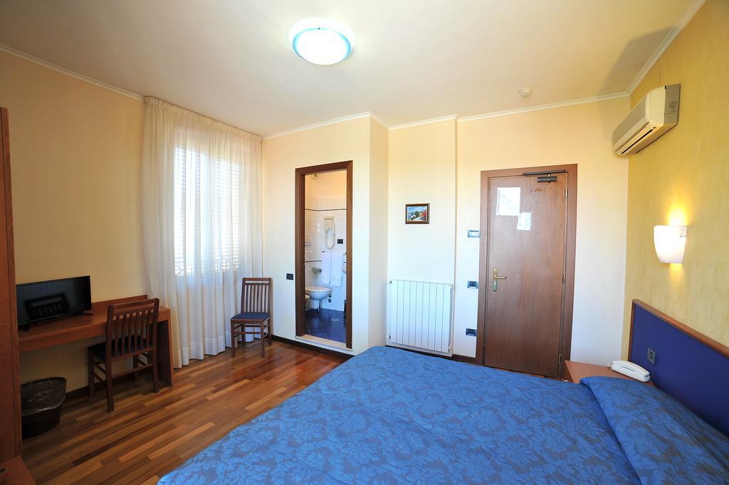 Hotel Nazionale Bolsena Eksteriør bilde